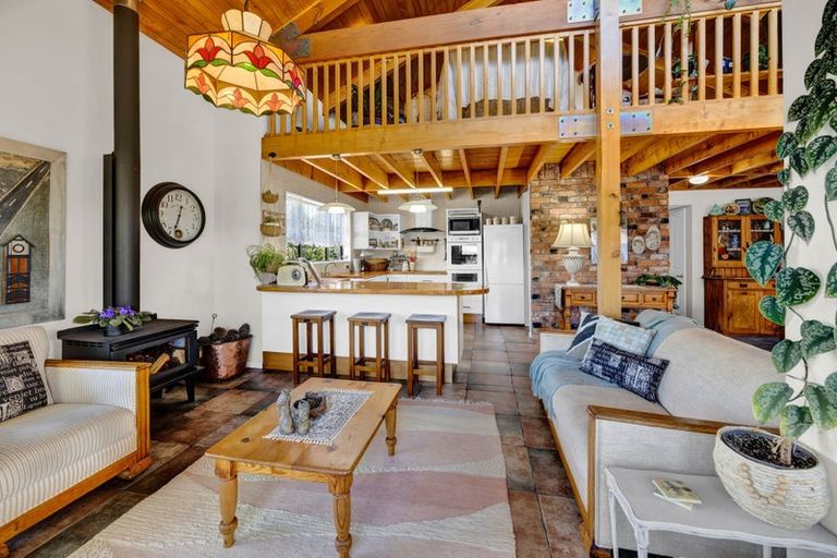 Photo of property in 9 Elizabeth Grove, Stratford, 4332