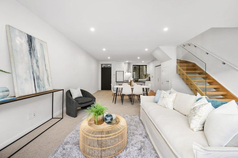 Photo of property in 15/80 Seatoun Heights Road, Seatoun, Wellington, 6022