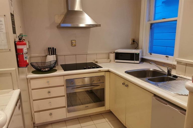 Photo of property in 4/248 The Terrace, Wellington Central, Wellington, 6011