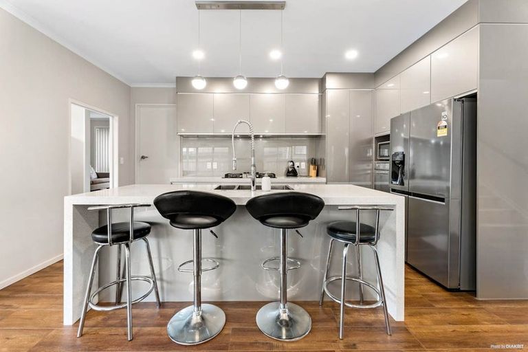 Photo of property in 12 Hangahai Road, Flat Bush, Auckland, 2019