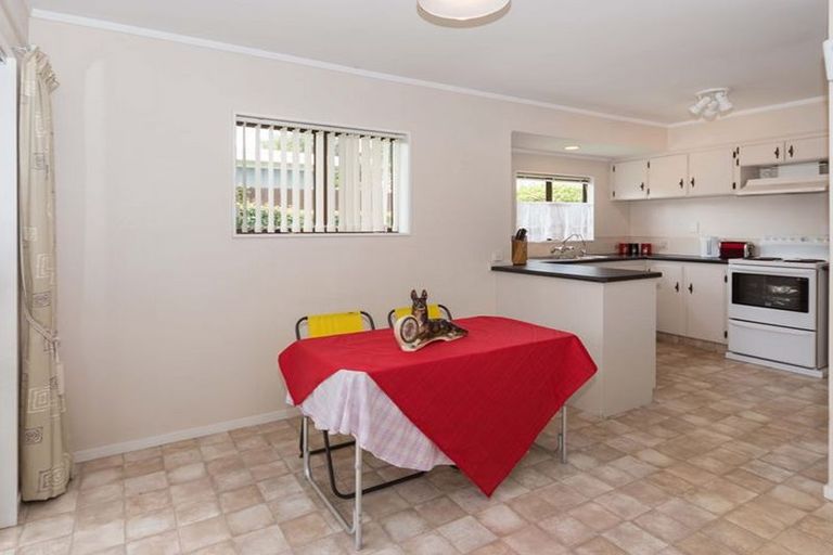 Photo of property in 1/64 Marne Road, Papakura, 2110