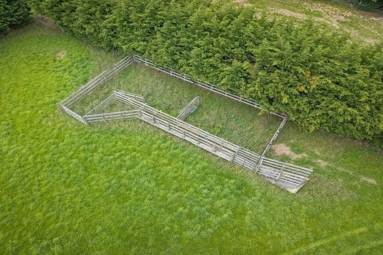 Photo of property in 690 Depot Road, Burnt Hill, Oxford, 7495