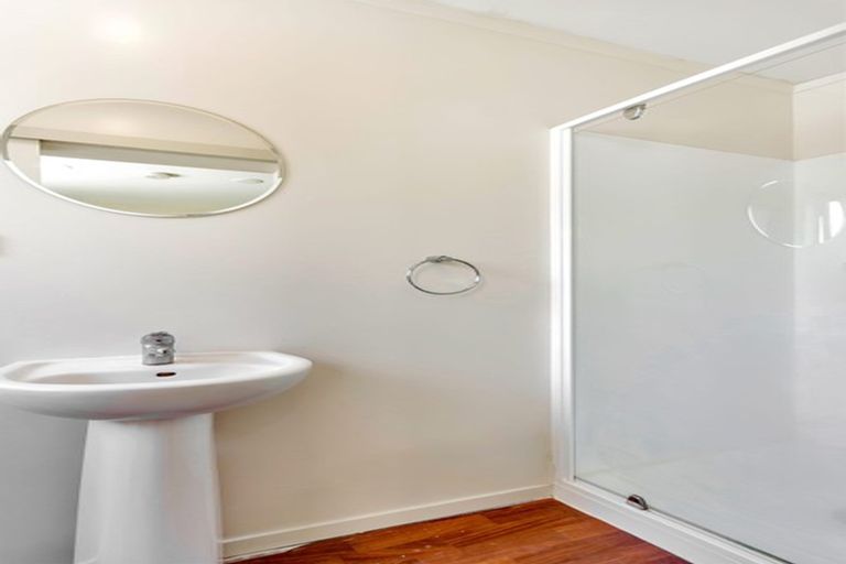 Photo of property in 325/26 Morningside Drive, Morningside, Auckland, 1025