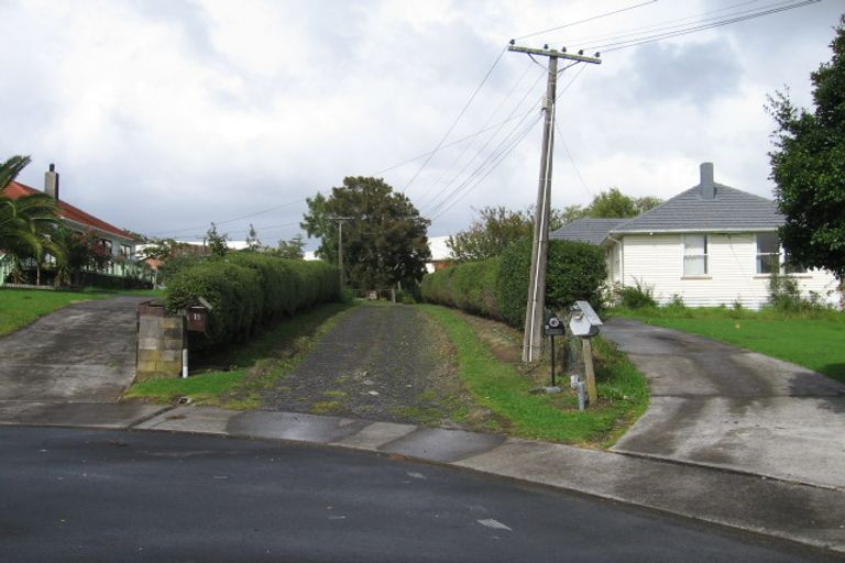 Photo of property in 13 Valdale Road, Henderson, Auckland, 0610