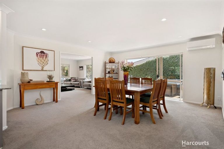 Photo of property in 11 Avonbrook Lane, Pukekohe, 2120