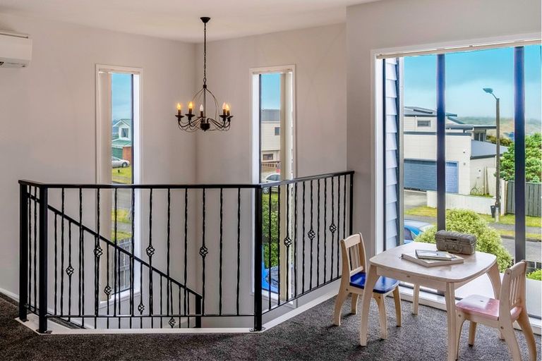 Photo of property in 17 Doncaster Terrace, Ascot Park, Porirua, 5024