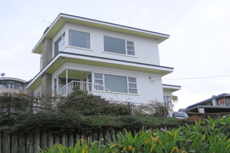 Photo of property in 4 Ramsgate Terrace, Mairangi Bay, Auckland, 0630