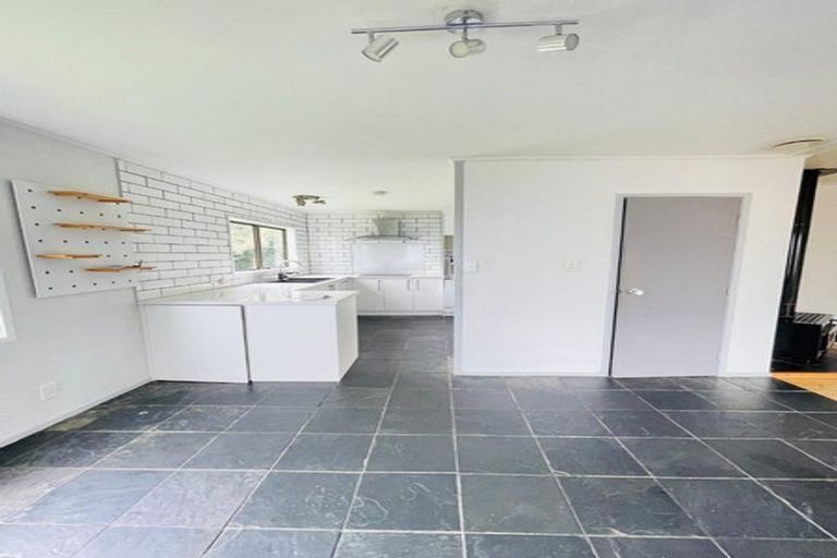 Photo of property in 13 Duckworth Road, Papakura, 2110