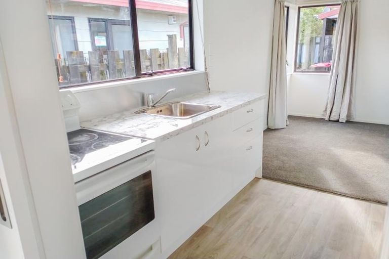 Photo of property in 3/92 Nuffield Avenue, Marewa, Napier, 4110