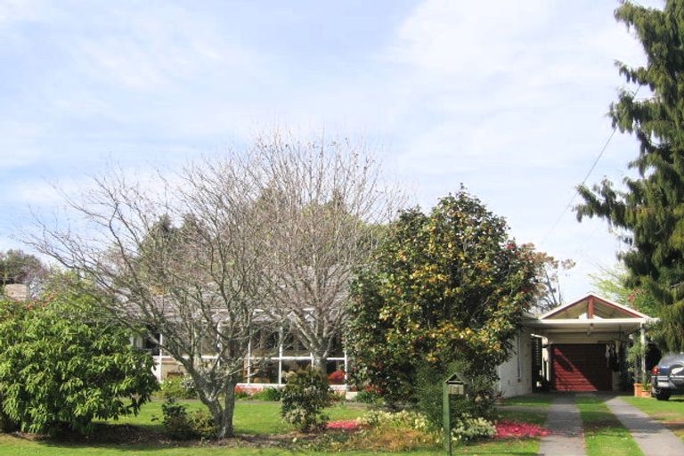 Photo of property in 3 Amokura Street, Fairy Springs, Rotorua, 3015