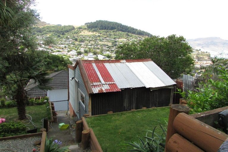 Photo of property in 11 Hawkhurst Road, Lyttelton, 8082