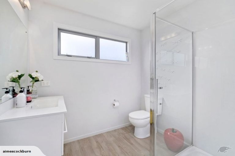 Photo of property in 60 Frye Crescent, Albert Town, Wanaka, 9305