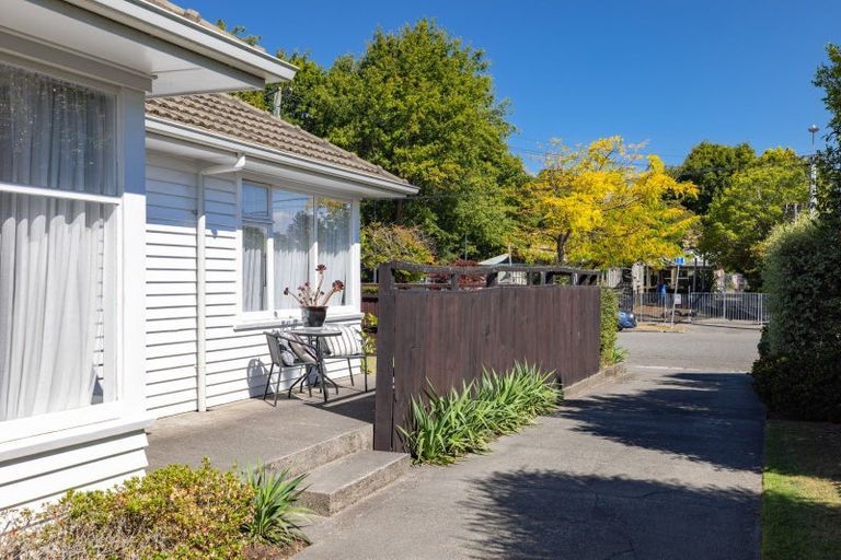 Photo of property in 1/48 Staveley Street, Avonhead, Christchurch, 8042