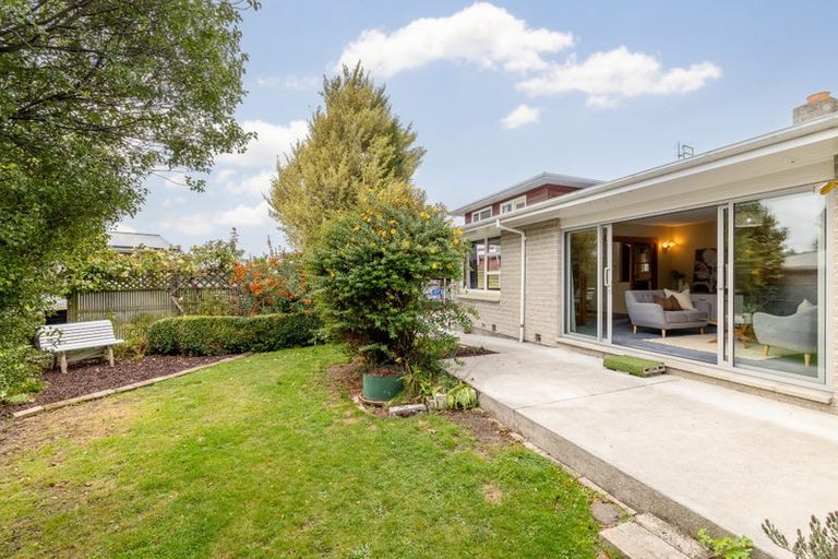 Photo of property in 1/16b Canberra Place, Redwood, Christchurch, 8051