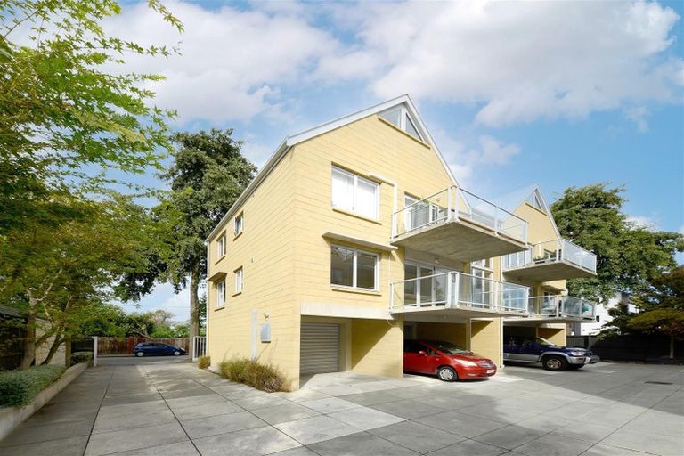 Photo of property in 2/60 Ely Street, Christchurch Central, Christchurch, 8013