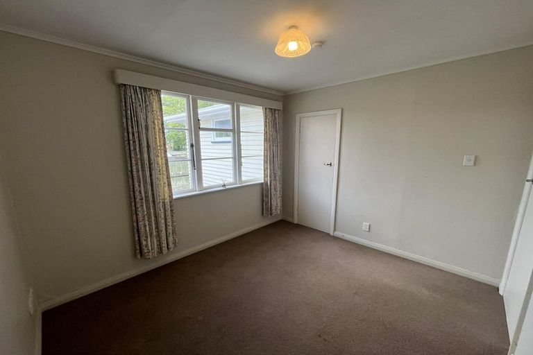 Photo of property in 11a Thynne Street, Foxton, 4814