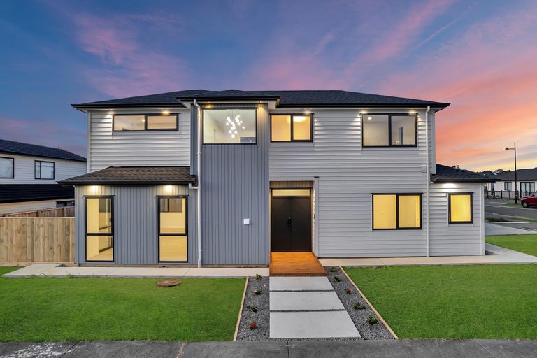 Photo of property in 14 Gertrude Cole Road, Clarks Beach, 2122