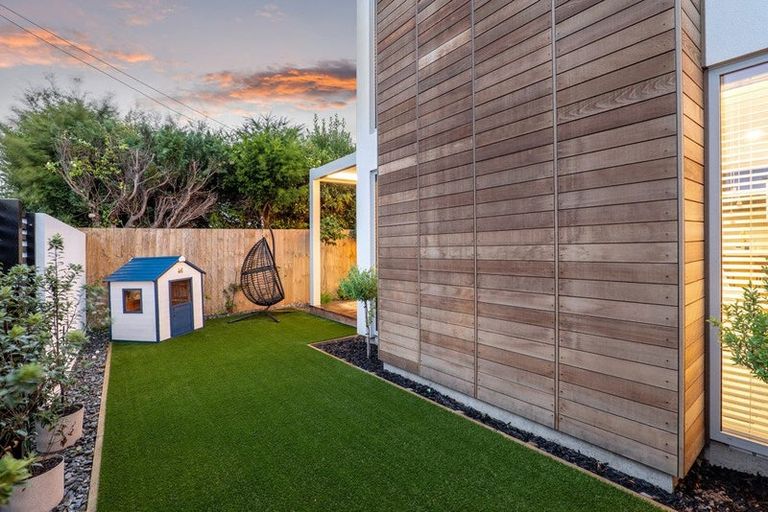 Photo of property in 1/134 Westminster Street, St Albans, Christchurch, 8014