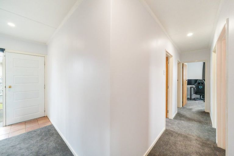 Photo of property in 35 Karamea Crescent, Kelvin Grove, Palmerston North, 4414