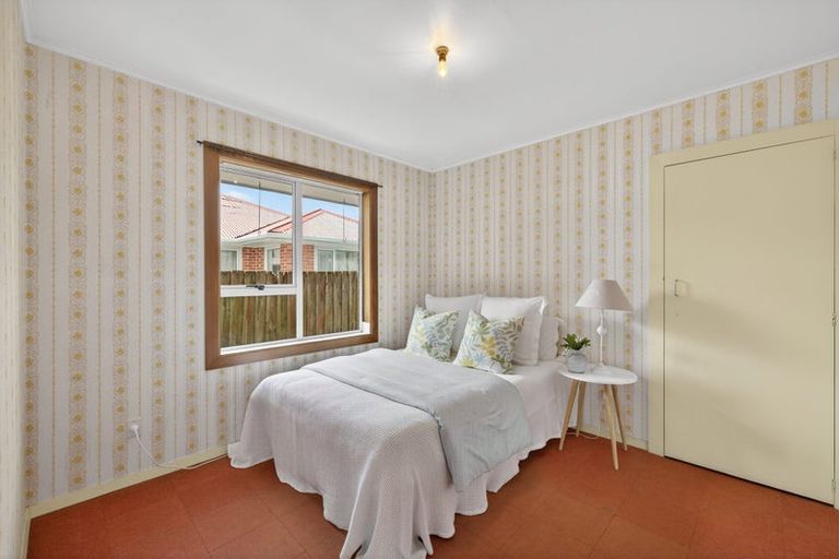 Photo of property in 11 Bevington Street, Avonhead, Christchurch, 8042