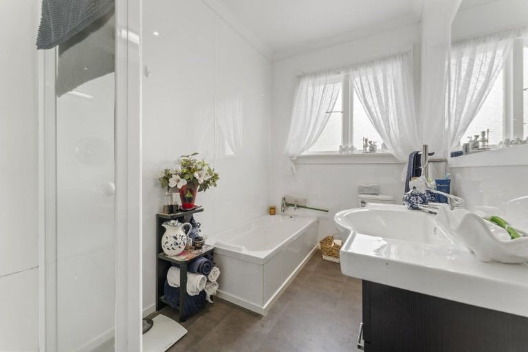 Photo of property in 54 Broughton Street, Gore, 9710