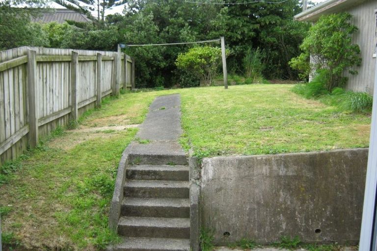 Photo of property in 1b Bould Street, Johnsonville, Wellington, 6037