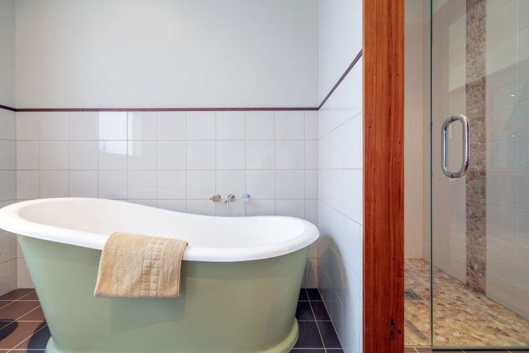 Photo of property in 92 Comers Road, Kaimarama, Whitianga, 3591