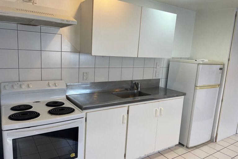 Photo of property in 55 Endeavour Street, Lyall Bay, Wellington, 6022