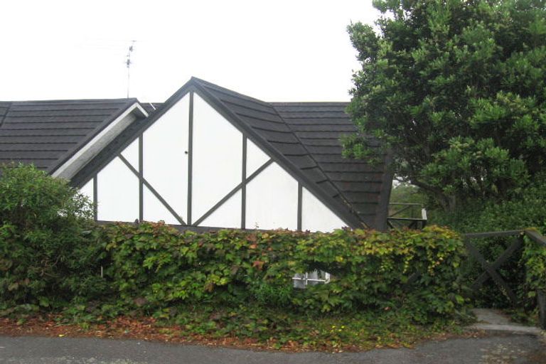 Photo of property in 8a Rosalind Street, Ngaio, Wellington, 6035