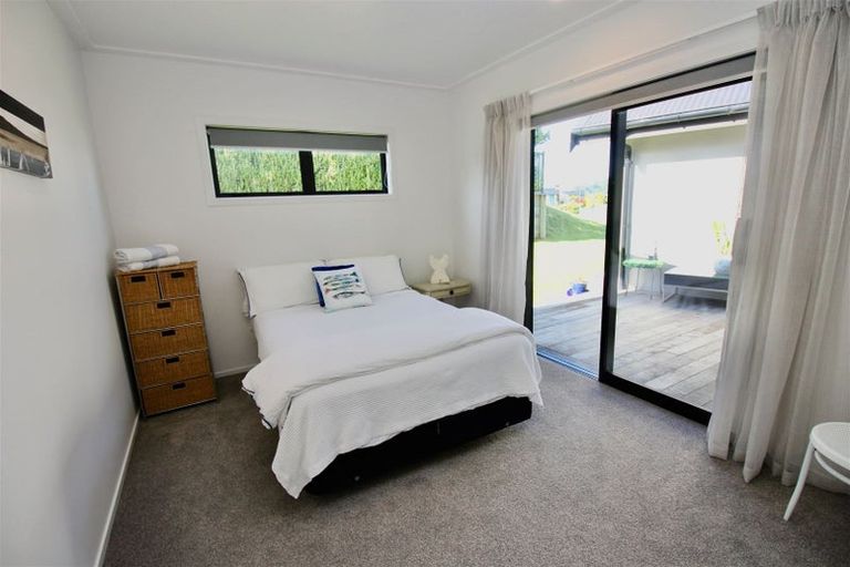 Photo of property in 70 Leeward Drive, Whitianga, 3510