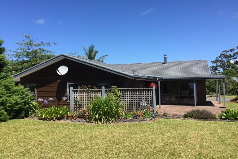 Photo of property in 205 Rangitane Road, Kerikeri, 0294