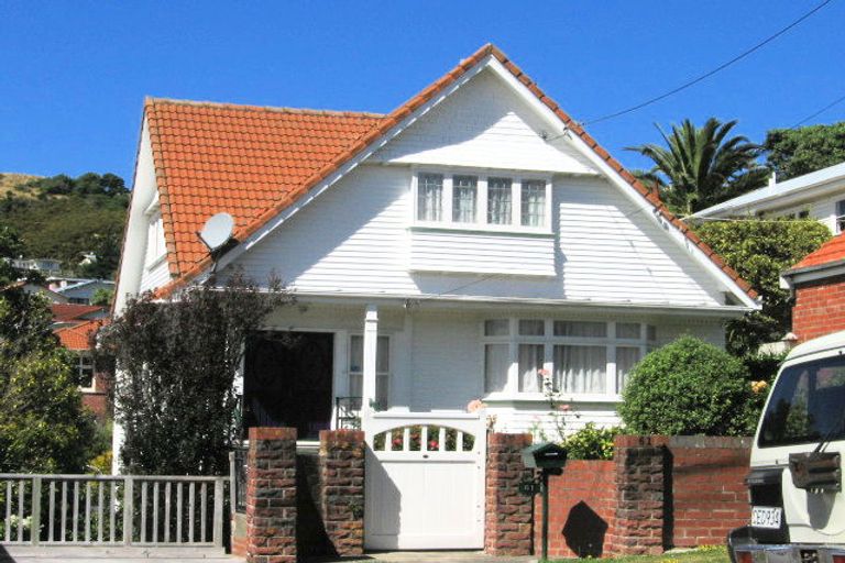 Photo of property in 61 Tiber Street, Island Bay, Wellington, 6023