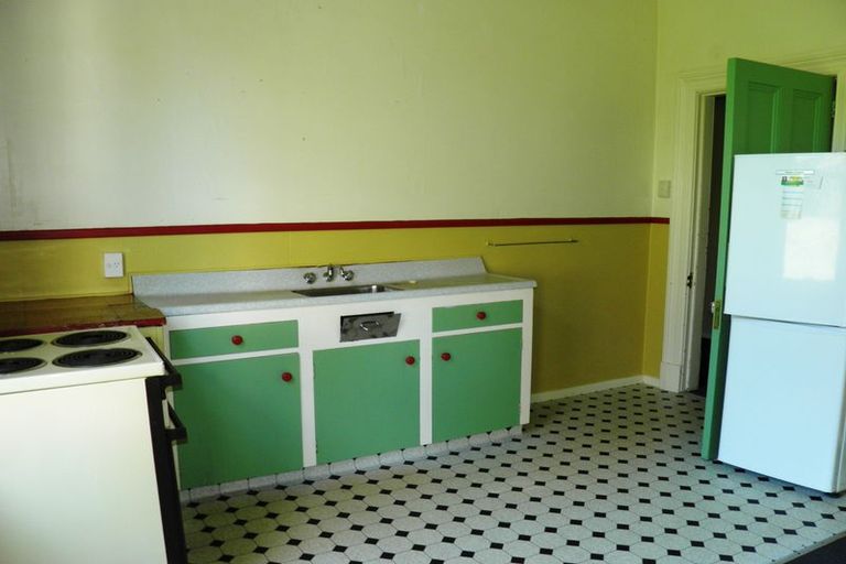 Photo of property in 56 Tees Street, South Hill, Oamaru, 9400