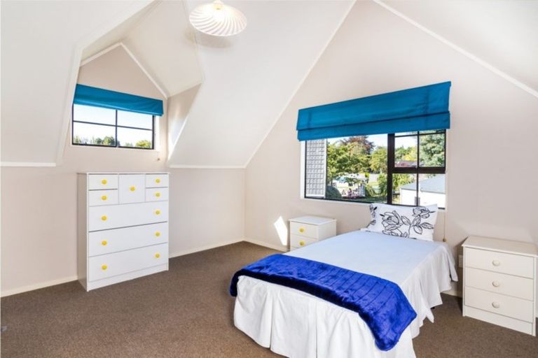 Photo of property in 2 Ascot Close, Richmond Heights, Taupo, 3330