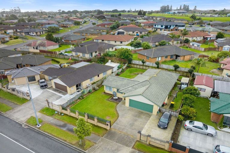 Photo of property in 335 Mahia Road, Weymouth, Auckland, 2103