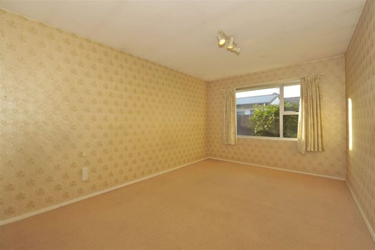 Photo of property in 2/15 Brake Street, Upper Riccarton, Christchurch, 8041