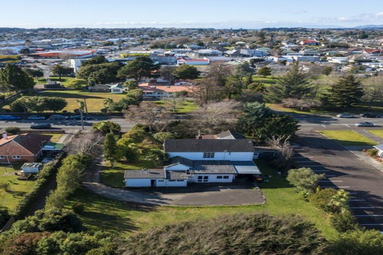 Photo of property in 126 Bath Street, Levin, 5510