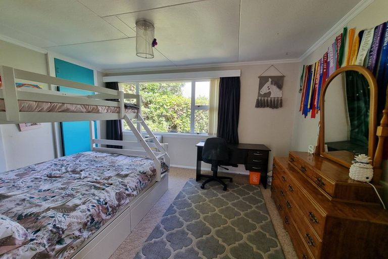 Photo of property in 18 Tui Street, Pahiatua, 4910