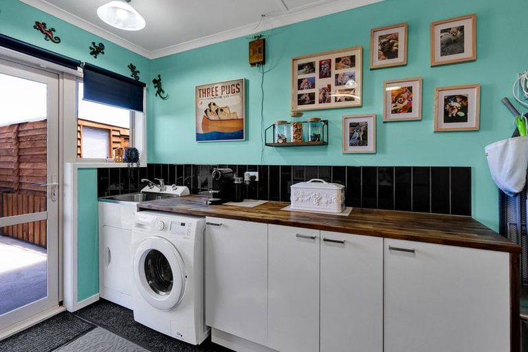 Photo of property in 17 Hira Street, Ohawe, Hawera, 4671