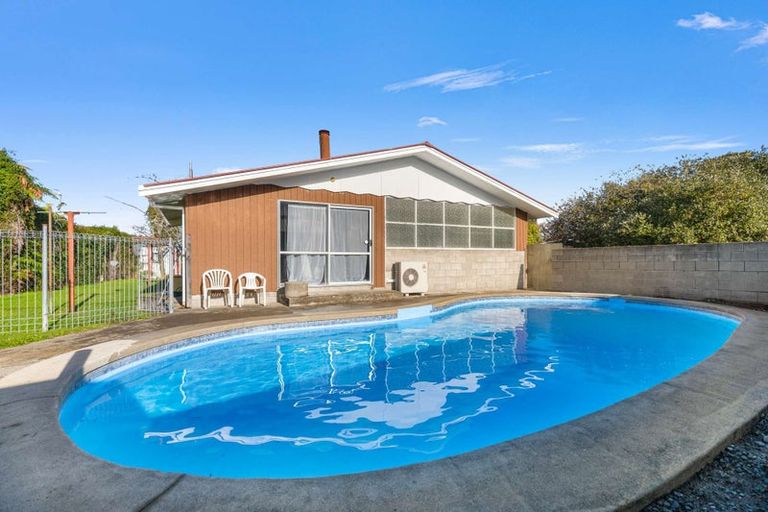 Photo of property in 1 Clyde Street, Utuhina, Rotorua, 3015