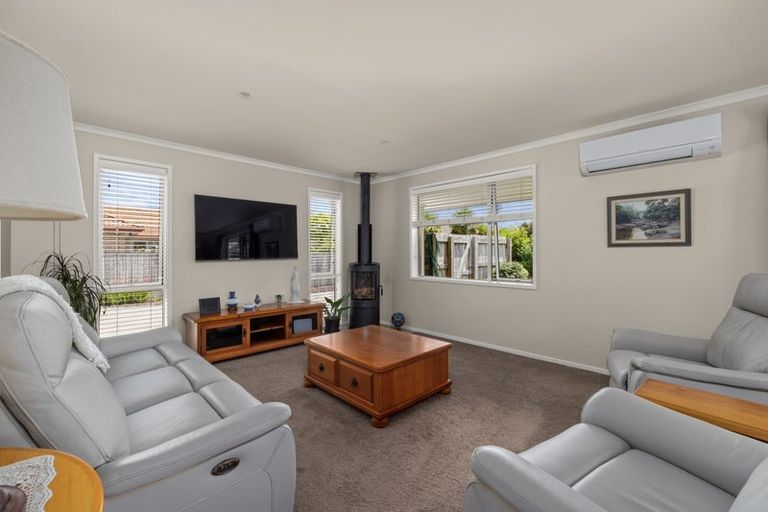 Photo of property in 25 Halyard Loop, Haruru, 0204