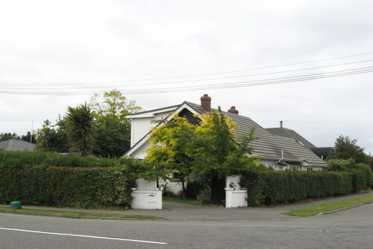 Photo of property in 1/40 Nortons Road, Avonhead, Christchurch, 8042