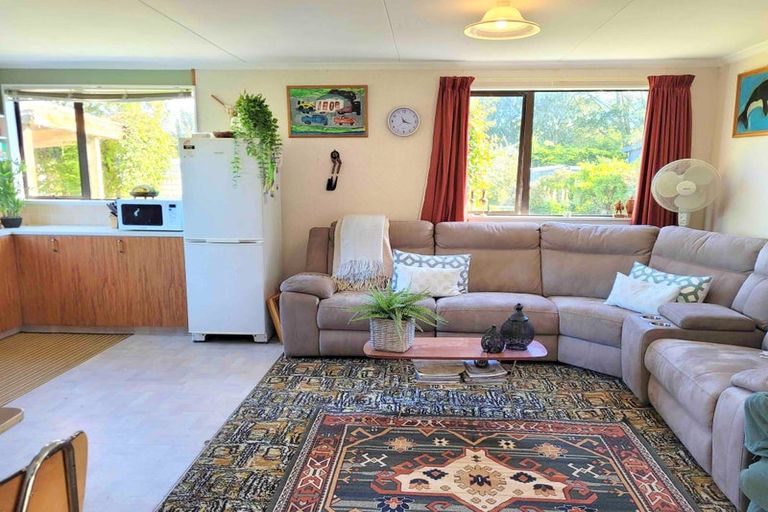 Photo of property in 13 Scotswood Street, Waikaia, 9778