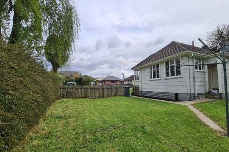 Photo of property in 11 Smith Street, Waimate, 7924