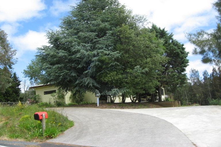 Photo of property in 387 Paparata Road, Bombay, 2675