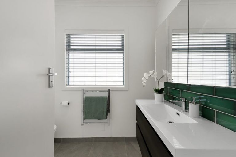 Photo of property in 41 Tokomaru Street, Welbourn, New Plymouth, 4312