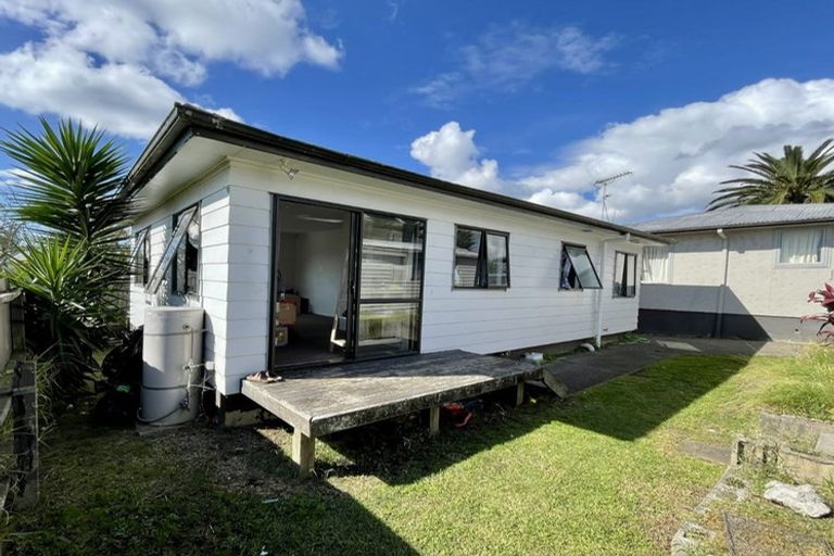 Photo of property in 5 Macky Avenue, Mangere East, Auckland, 2024
