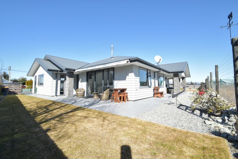 Photo of property in 52 Glencairn Road, Twizel, 7901