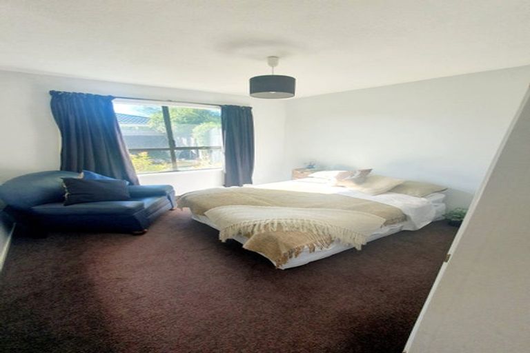 Photo of property in 24 Brogar Place, Casebrook, Christchurch, 8051