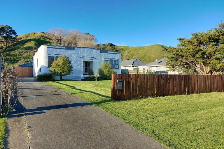 Photo of property in 58 Paraone Road, Tamarau, Gisborne, 4010